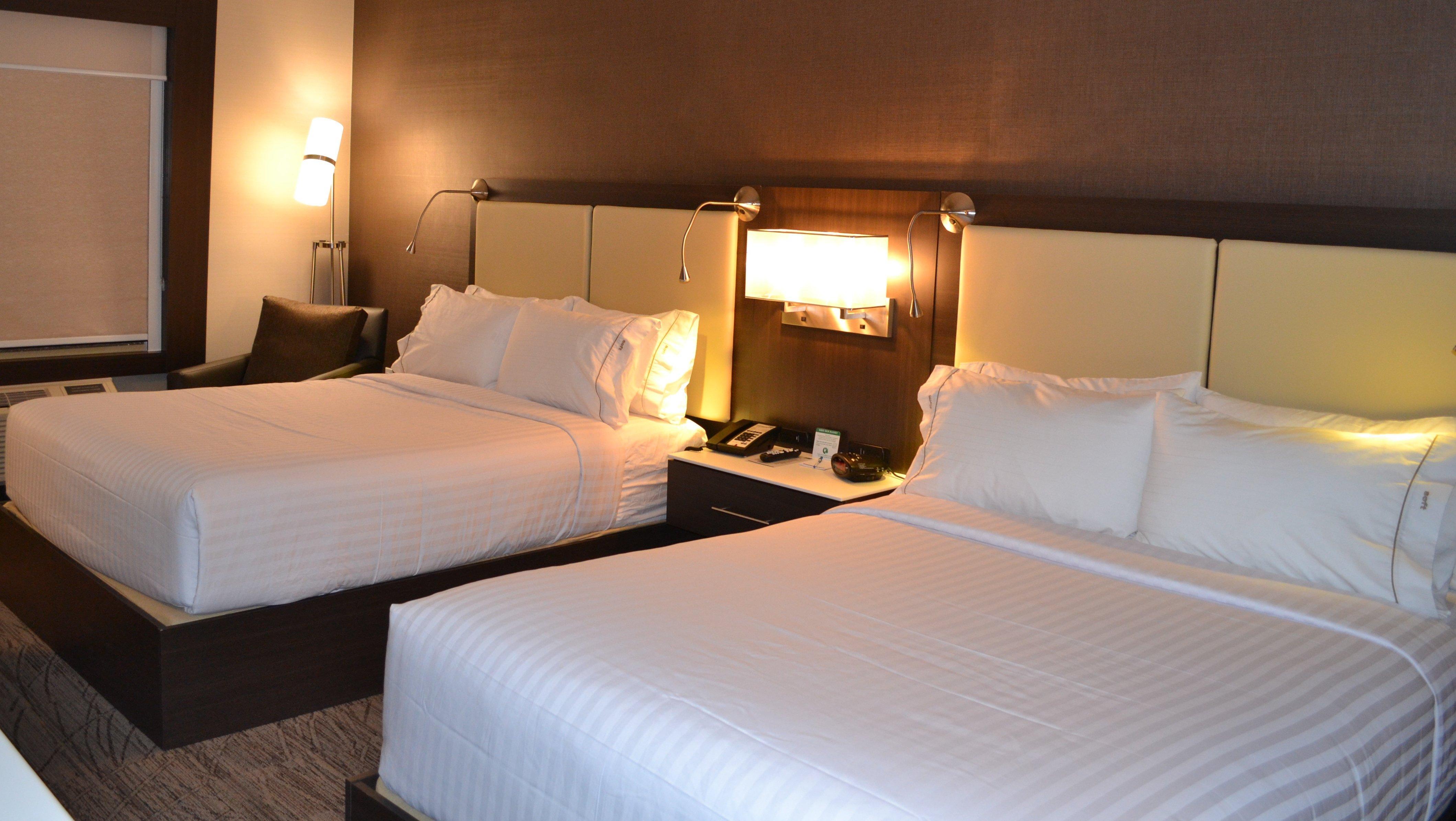 Holiday Inn Express & Suites Cold Lake By Ihg Екстер'єр фото