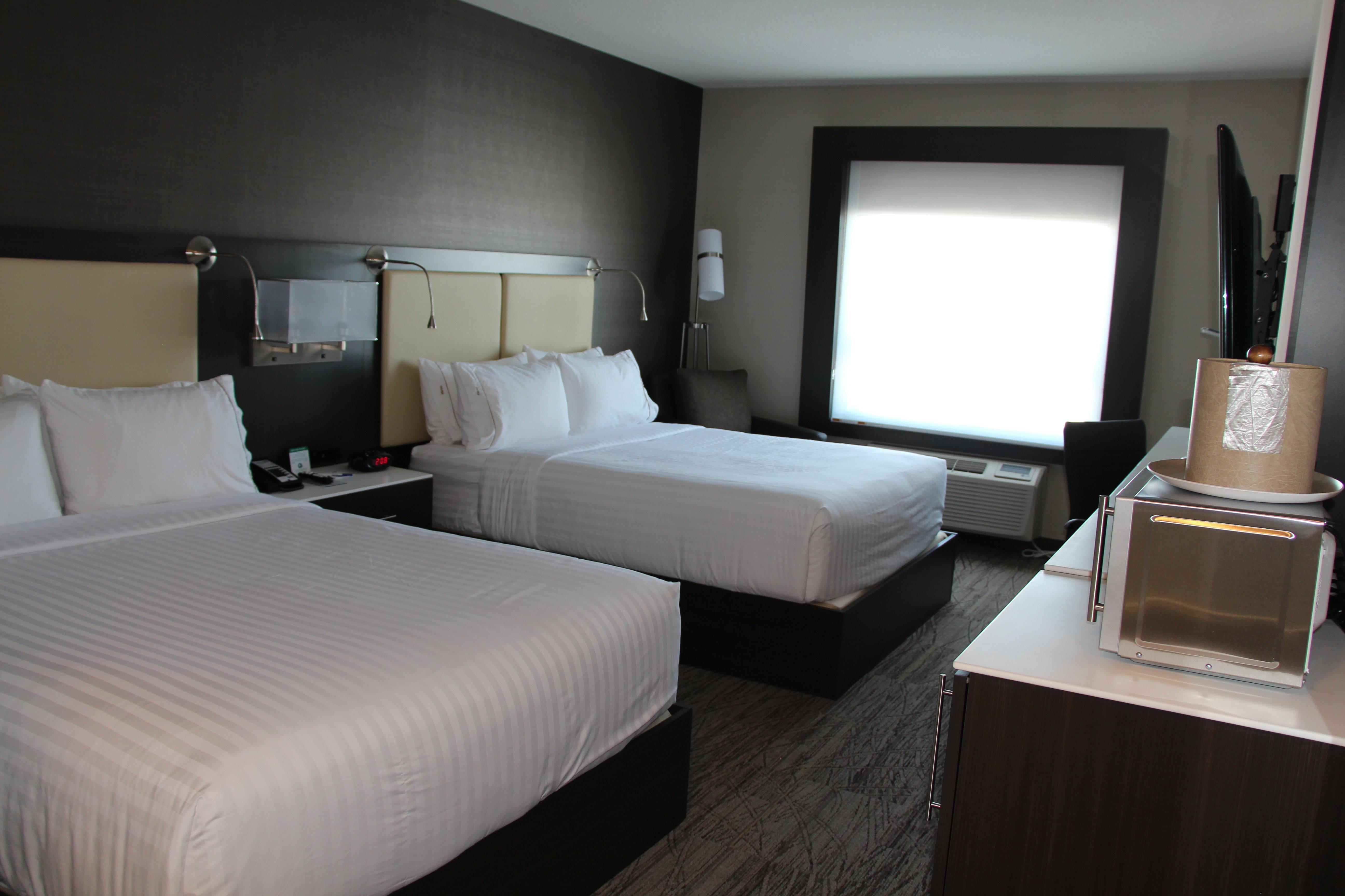 Holiday Inn Express & Suites Cold Lake By Ihg Екстер'єр фото