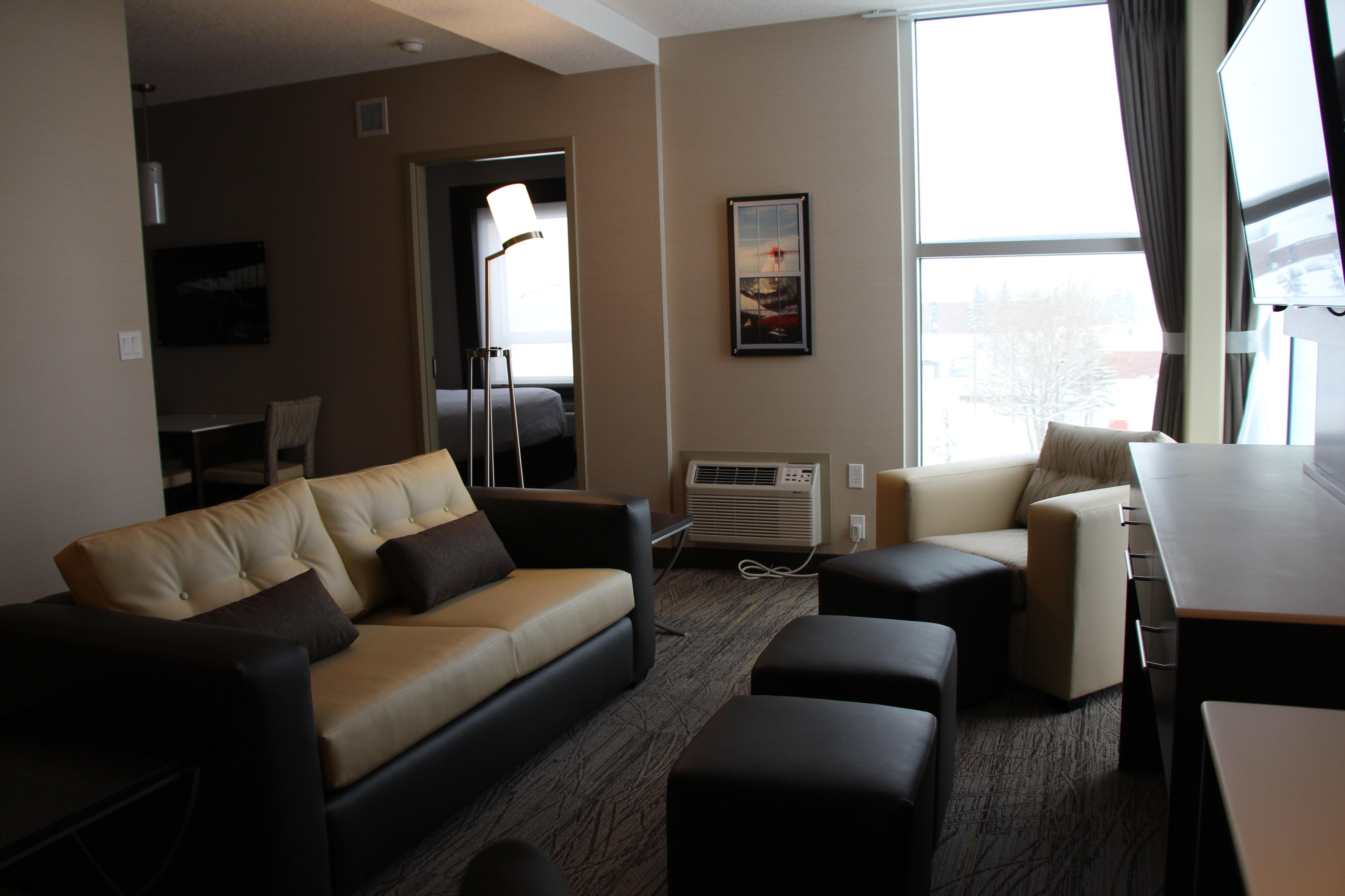 Holiday Inn Express & Suites Cold Lake By Ihg Екстер'єр фото