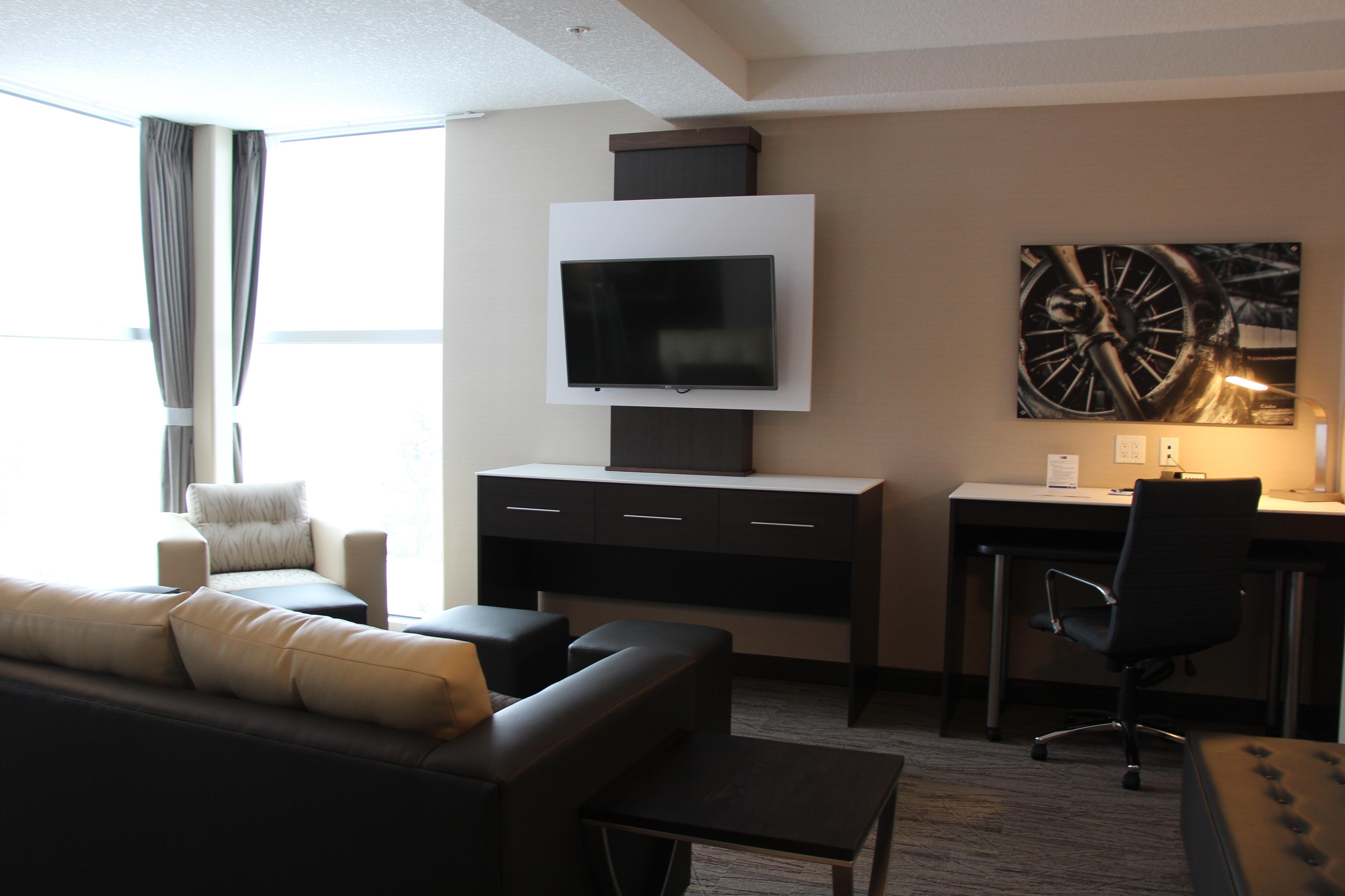 Holiday Inn Express & Suites Cold Lake By Ihg Екстер'єр фото